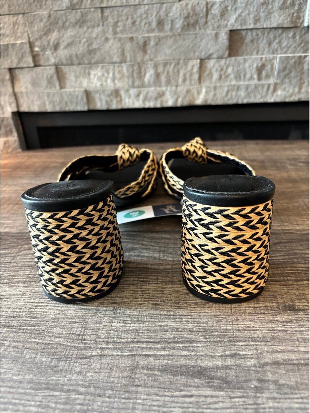 Universal Thread Sandals - Picture 5 of 6